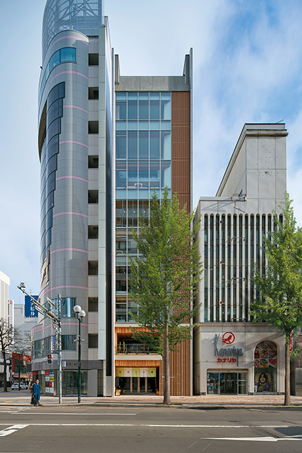 キニナルビルディング外観